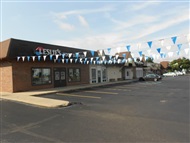 East Jericho Turnpike, Huntington Station